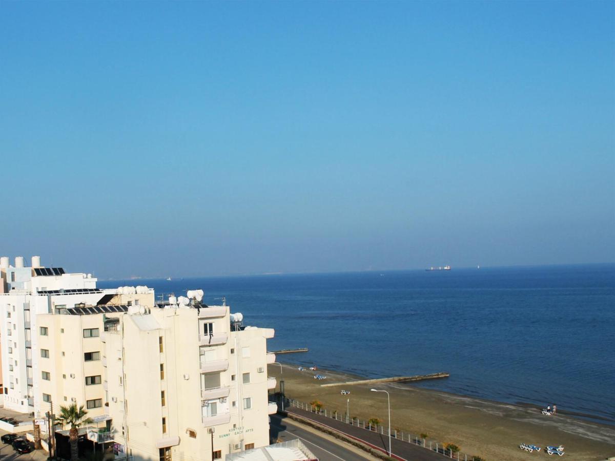 Sunrise Seaview Apartment Larnaca Exteriér fotografie